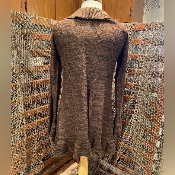 Brittany Black Long Brown Variegated Cardigan w/ Ruffles size Small  JD - Picture 2 of 4